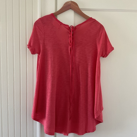 Anthropologie x t.la Swing Tee - Picture 3 of 7